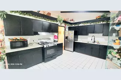 703 Sheldon Avenue, Aurora, IL 60506 - Photo 9
