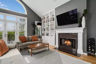 3027 N Racine Ave, Chicago, IL 60657 - Photo 5