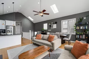 3027 N Racine Ave, Chicago, IL 60657 - Photo 7