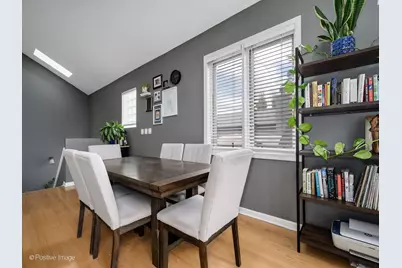 3027 N Racine Avenue #3, Chicago, IL 60657 - Photo 9