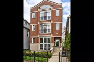 3027 N Racine Ave, Chicago, IL 60657 - Photo 1