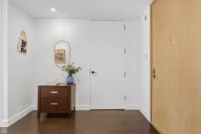 680 N Lake Shore Drive #1117, Chicago, IL 60611 - Photo 3