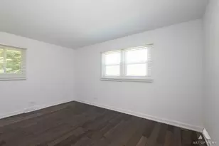 6425 Clark Dr, Woodridge, IL 60517 - Photo 35