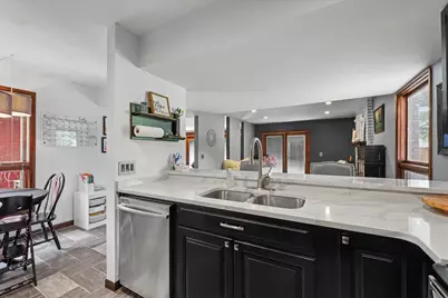 2005 Clover Court E, Champaign, IL 61821 - Photo 15