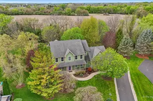 7645 Farrell Dr, Lakewood, IL 60014 - Photo 3