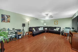 1940 Waverly Ln, Algonquin, IL 60102 - Photo 7