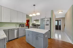 1940 Waverly Ln, Algonquin, IL 60102 - Photo 3