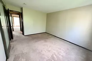 183 N Waters Edge Dr W, Glendale Heights, IL 60139 - Photo 13