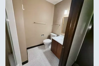 183 N Waters Edge Drive W #301, Glendale Heights, IL 60139 - Photo 19