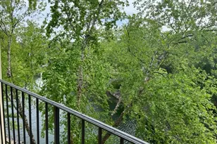 183 N Waters Edge Dr W, Glendale Heights, IL 60139 - Photo 3