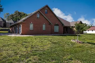 2768 Kokopelli Dr, Marion, IL 62959 - Photo 5