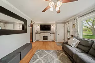 8243 N Washington St, Niles, IL 60714 - Photo 5