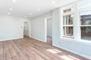 3720 W Eddy St, Chicago, IL 60618 - Photo 3
