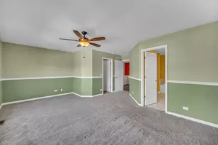 574 N Fox Trl, Round Lake, IL 60073 - Photo 23
