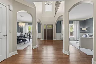 601 Oak Ln, South Elgin, IL 60177 - Photo 3