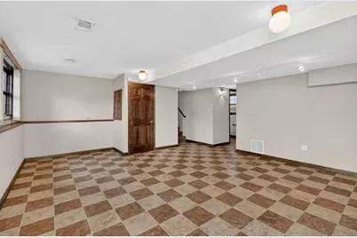 8607 Main Street, Downers Grove, IL 60516 - Photo 23