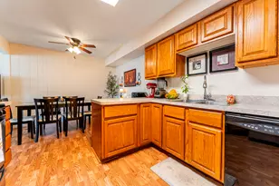 32 Wildwood Ln G, Bolingbrook, IL 60440 - Photo 19