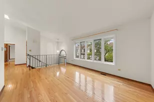 9371 Windsor Pkwy, Tinley Park, IL 60487 - Photo 5