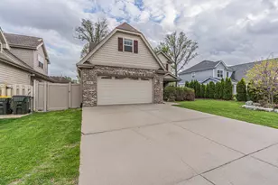 456 Arbor Ln, Wood Dale, IL 60191 - Photo 29