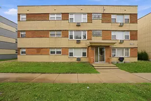 10108 S Pulaski Rd, Oak Lawn, IL 60453 - Photo 1