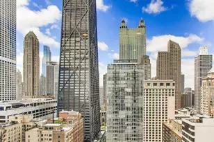 900 N Lake Shore Dr, Chicago, IL 60611 - Photo 11