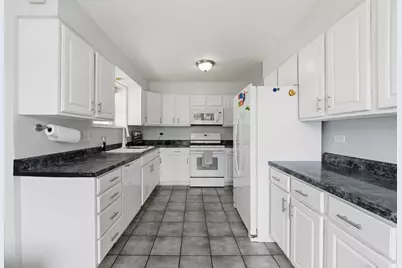 3416 N Oriole Avenue, Chicago, IL 60634 - Photo 9