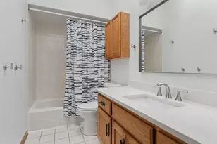 2374 Pepper Tree Ct, Lisle, IL 60532 - Photo 15