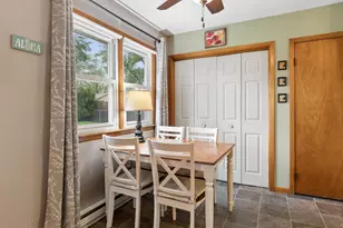 4 S Cypress Ln, North Aurora, IL 60542 - Photo 7