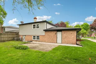 15631 East End Ave, Dolton, IL 60419 - Photo 35