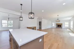 2920 Old Glory Dr, Yorkville, IL 60560 - Photo 5