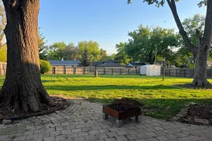 322 Freehauf St, Lemont, IL 60439 - Photo 5