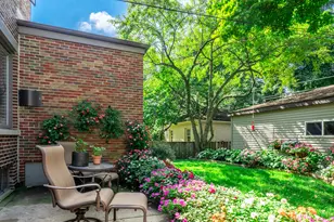 2512 Lawndale Ave, Evanston, IL 60201 - Photo 37