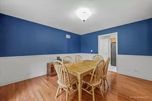 810 Woodridge Trail, McHenry, IL 60050 - Photo 7