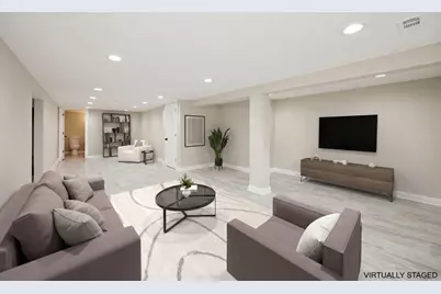 8759 Mobile Avenue, Oak Lawn, IL 60453 - Photo 15