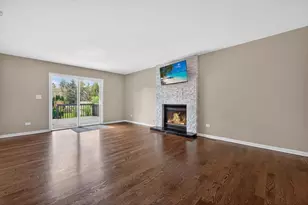 3719 Atlantic Ave, Gurnee, IL 60031 - Photo 5