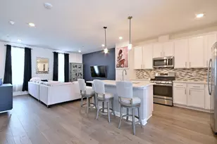 1538 Times Dr, Des Plaines, IL 60018 - Photo 5
