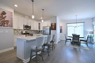 1538 Times Dr, Des Plaines, IL 60018 - Photo 7