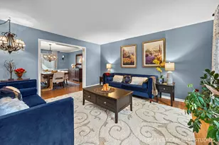 2836 Fairhauser Ct, Naperville, IL 60564 - Photo 5