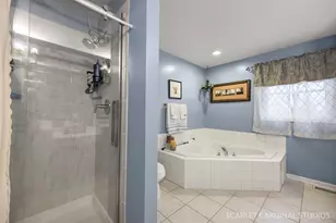 2836 Fairhauser Ct, Naperville, IL 60564 - Photo 19