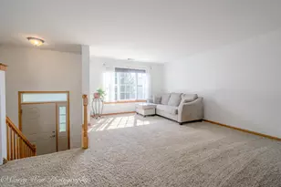 497 E Willow St, Elburn, IL 60119 - Photo 5