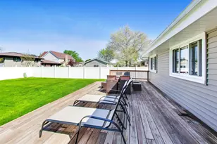 1144 N Fischer Dr, Addison, IL 60101 - Photo 29