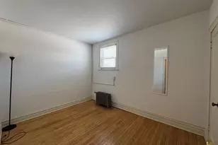 28W579 Stafford Pl, Warrenville, IL 60555 - Photo 5