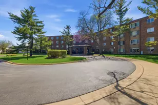1500 Robin Cir, Hoffman Estates, IL 60169 - Photo 21