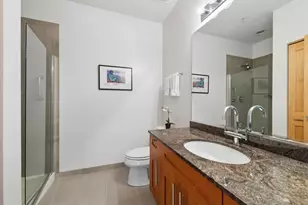 1572 Maple Ave, Evanston, IL 60201 - Photo 15