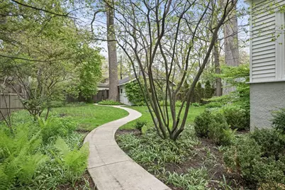 2311 Park Place, Evanston, IL 60201 - Photo 35