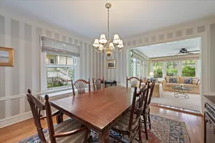 2311 Park Pl, Evanston, IL 60201 - Photo 11