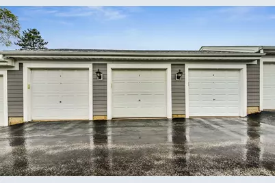 120 E Winchester Road #D, Libertyville, IL 60048 - Photo 27
