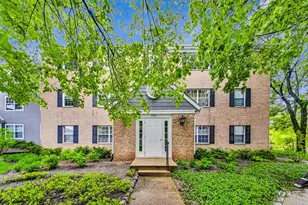 120 E Winchester Rd, Libertyville, IL 60048 - Photo 1