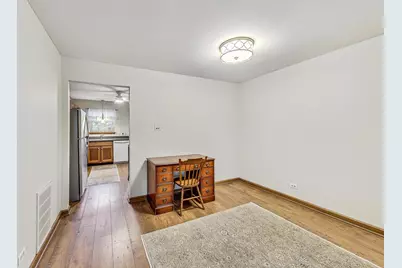 120 E Winchester Road #D, Libertyville, IL 60048 - Photo 7