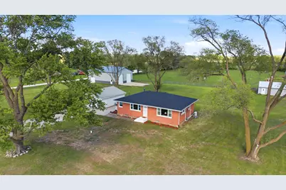 3219 265th Street N, Hinsdale, IL 61257 - Photo 1